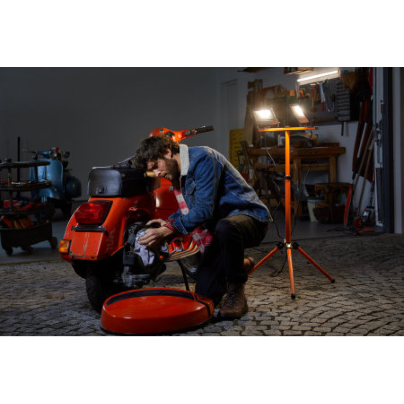 Прожектор LED 2x20W 230V 3400lm 4000K 1700x780x680mm IP65 со штативом [4099854572173] Osram Worklight Tripod
