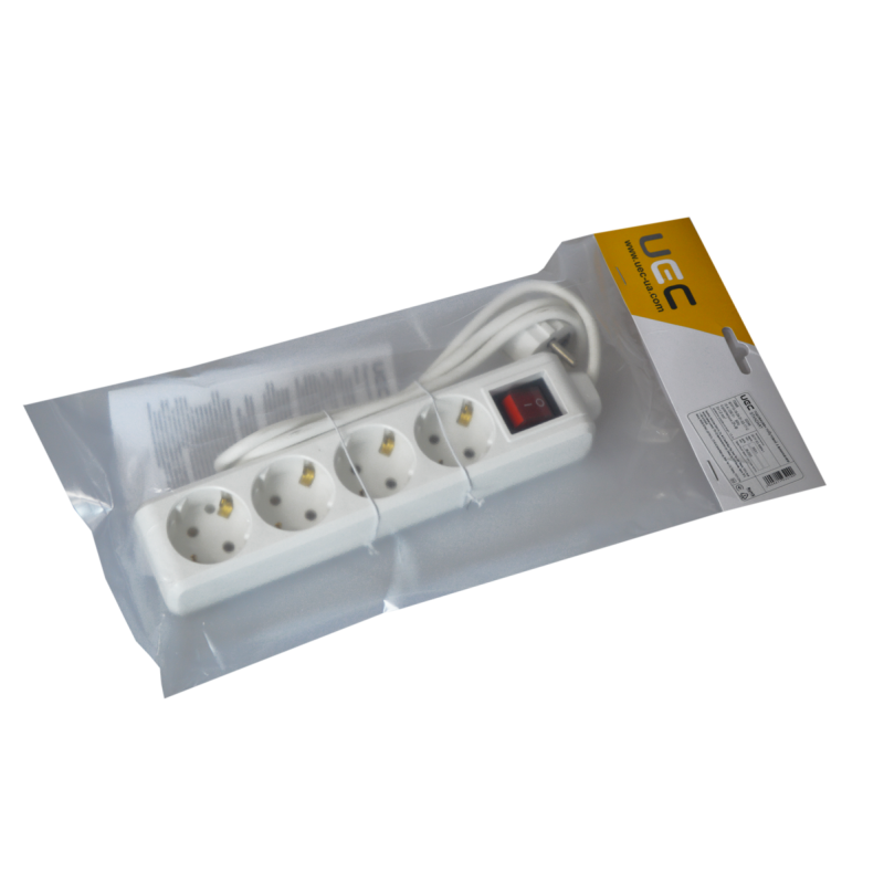 Удлинитель с выключателем 1,5м 4 гнезда 2Р+PЕ IP20 [WYP10-16-04-01-GS-17-U] STANDART UEC