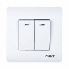 Выключатель 2-клавишный проходной с подсветкой серебряный [715386] NEW3 CHINT